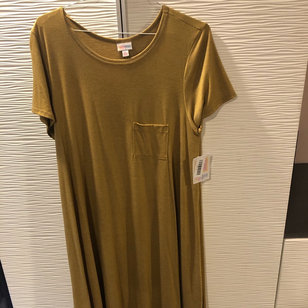 NWT Mustard colored LuLaRoe Carly dress
